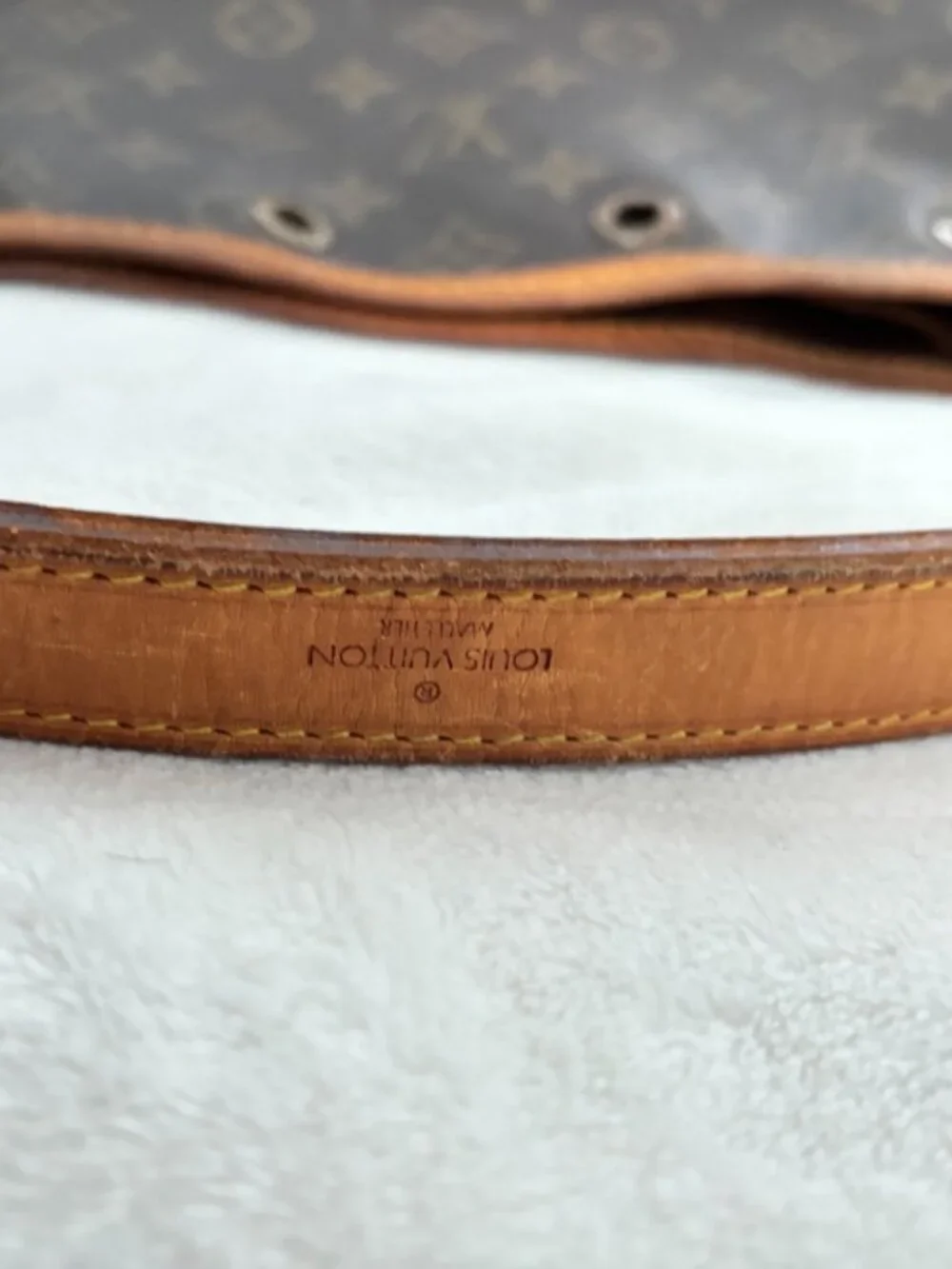 Vintage 1999 Louis Vuitton Monogram Noé Bucket Bag (M42224)